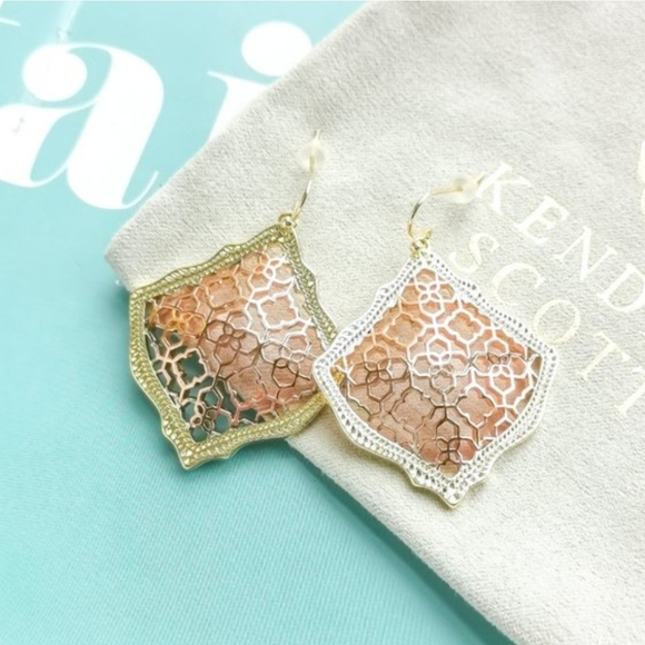 New Kendra Scott Kirsten Gold With Rose Gold Filigree Insert With Card And Bag - Picture 12 of 16